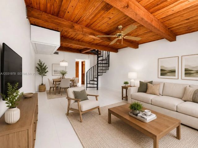 4 of 19 - 3719 Riverside Drive, Coral Springs, FL