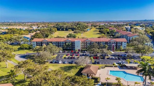 12800 Sw 7th #206g, Pembroke Pines
