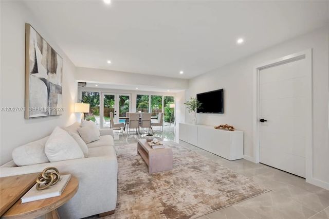 2 of 27 - 4024 Monroe Street, Hollywood, FL