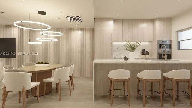 4 of 36 - 250 Collins Avenue #207, Miami Beach, FL