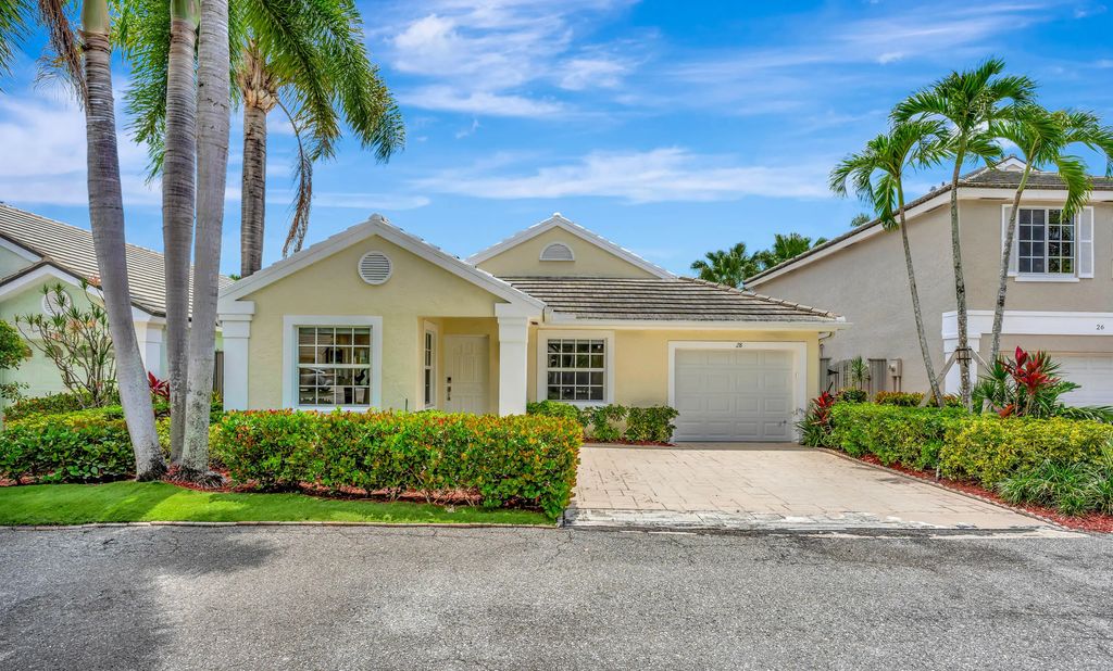 28 Admirals Court, Palm Beach Gardens
