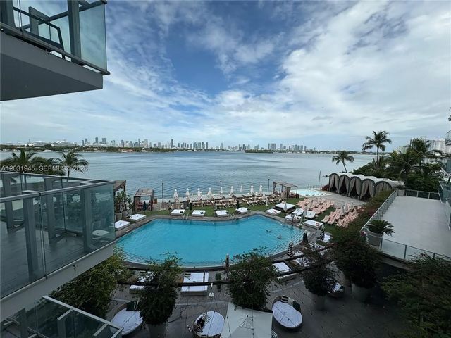 5 of 9 - 1100 West Avenue #418, Miami Beach, FL