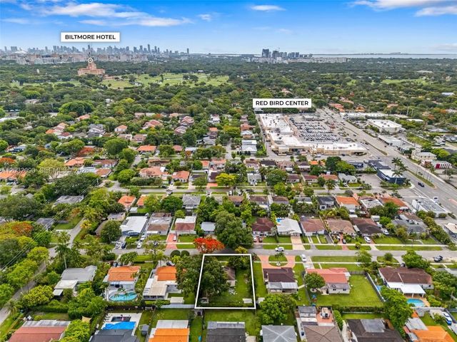 5 of 12 - 3900 Sw 59th Avenue, Miami, FL