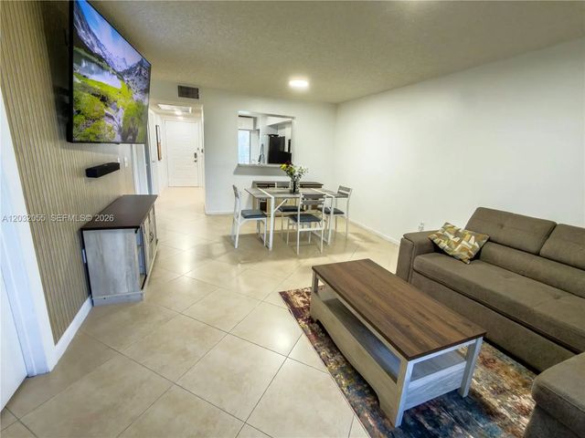2 of 25 - 1200 Sw 137th Avenue #305e, Pembroke Pines, FL