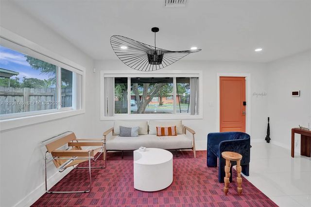 1605 Nw 7th Terrace, Fort Lauderdale