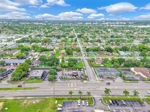 5 of 27 - 4601 W Hallandale Beach Boulevard, Hollywood, FL