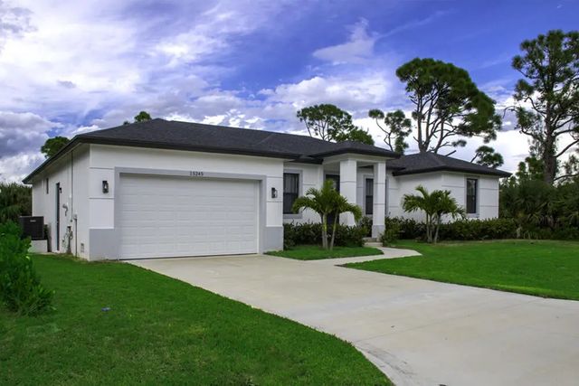 15245 Brainbridge Circle, Port Charlotte