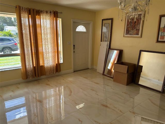 5 of 11 - 5049 Nw 42nd Street, Lauderdale Lakes, FL