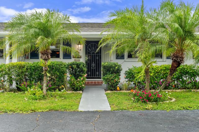 2017 Sw Golf Lane #113, Boynton Beach