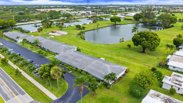 2 of 22 - 2017 Sw Golf Lane #113, Boynton Beach, FL