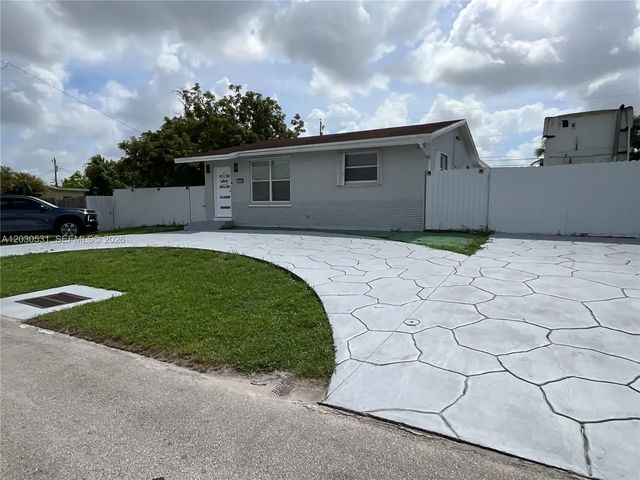 2 of 23 - 1905 Sw 100th Avenue, Miramar, FL