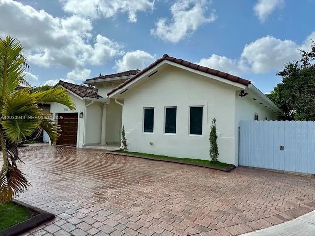 3 of 33 - 15490 Sw 10th Street, Miami, FL