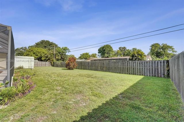 4 of 47 - 7421 Nw 8th Court, Plantation, FL