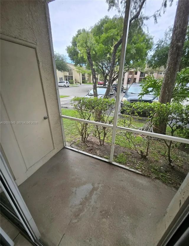 3 of 33 - 631 Cypress Lake Boulevard #e17, Deerfield Beach, FL