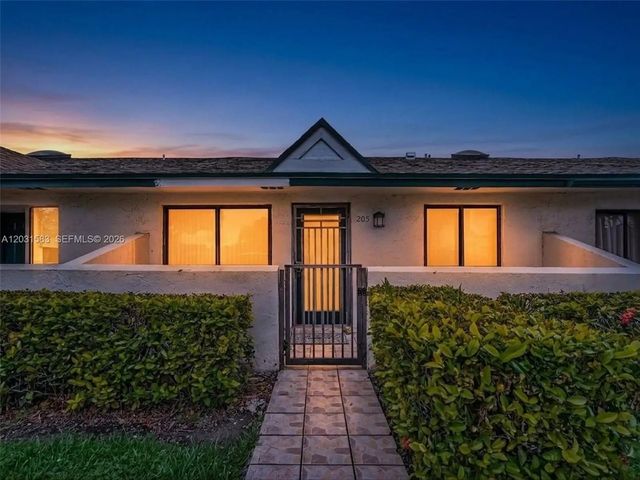 10828 Sw 72nd Street #205, Miami