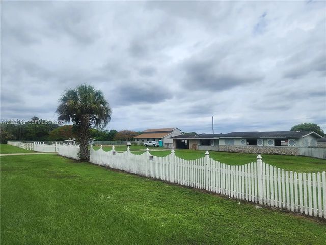 N/A, Homestead