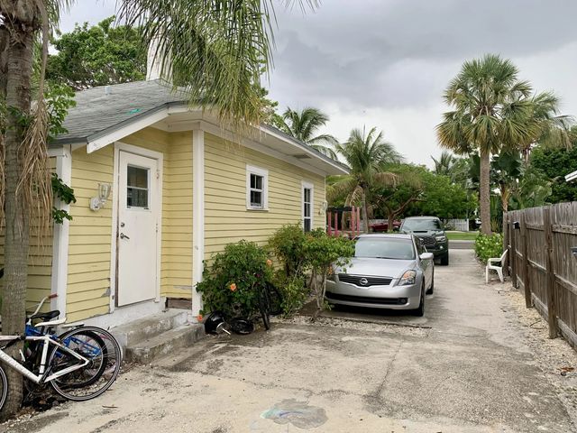 5 of 15 - 1310 Florida Avenue, West Palm Beach, FL