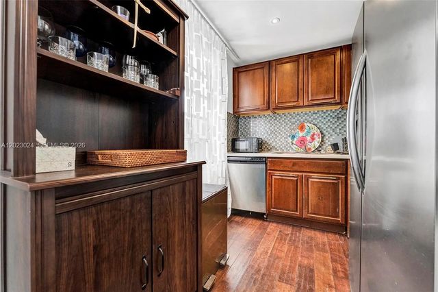 5 of 23 - 1150 Euclid Avenue #101, Miami Beach, FL