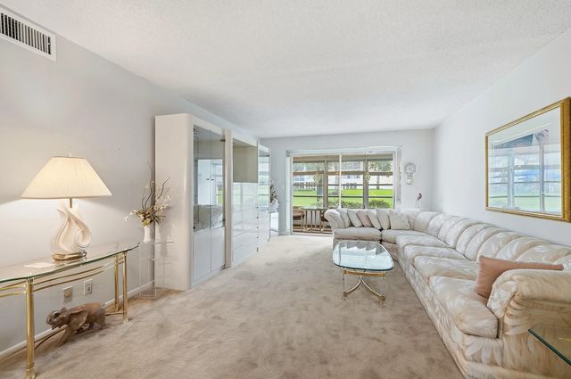 2 of 32 - 2302 Lucaya Lane #e1, Coconut Creek, FL