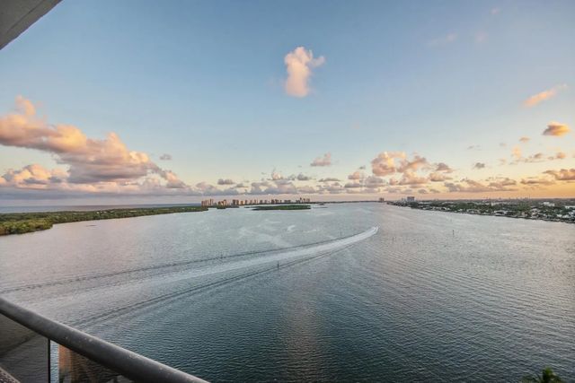 2 of 97 - 100 Lakeshore Drive #1755, North Palm Beach, FL