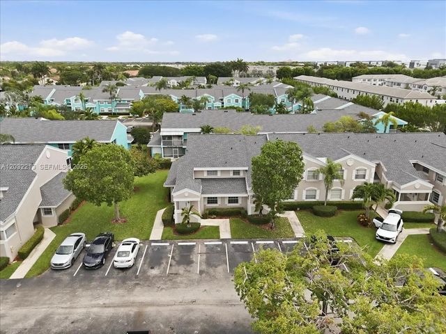 2 of 34 - 2614 Se 21st Court #201-b, Homestead, FL