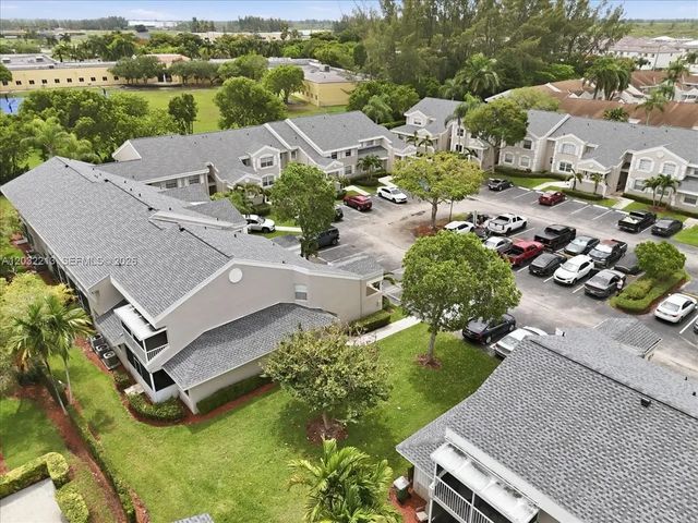 4 of 34 - 2614 Se 21st Court #201-b, Homestead, FL