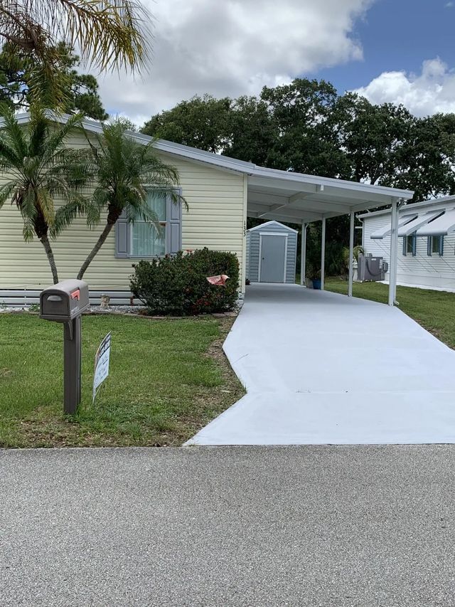 3 of 30 - 133 Camino Del Rio, Port St. Lucie, FL