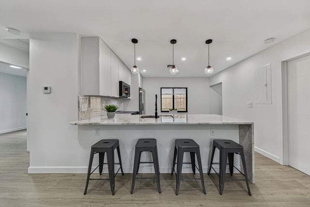 5 of 45 - 1101 Sw 19th Avenue, Fort Lauderdale, FL