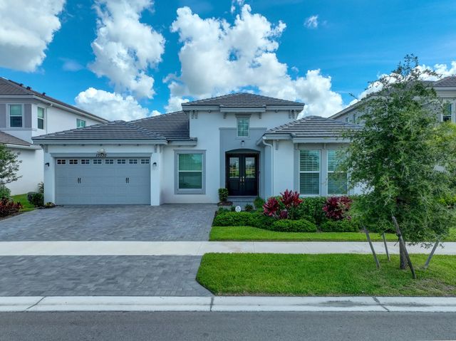 13530 Spruce Pine Drive, Westlake