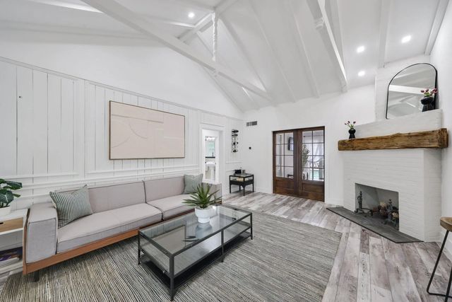 5 of 37 - 744 Sunset Road, West Palm Beach, FL