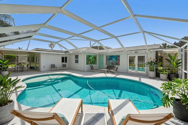 4 of 97 - 322 Se Walters Terrace, Port St. Lucie, FL