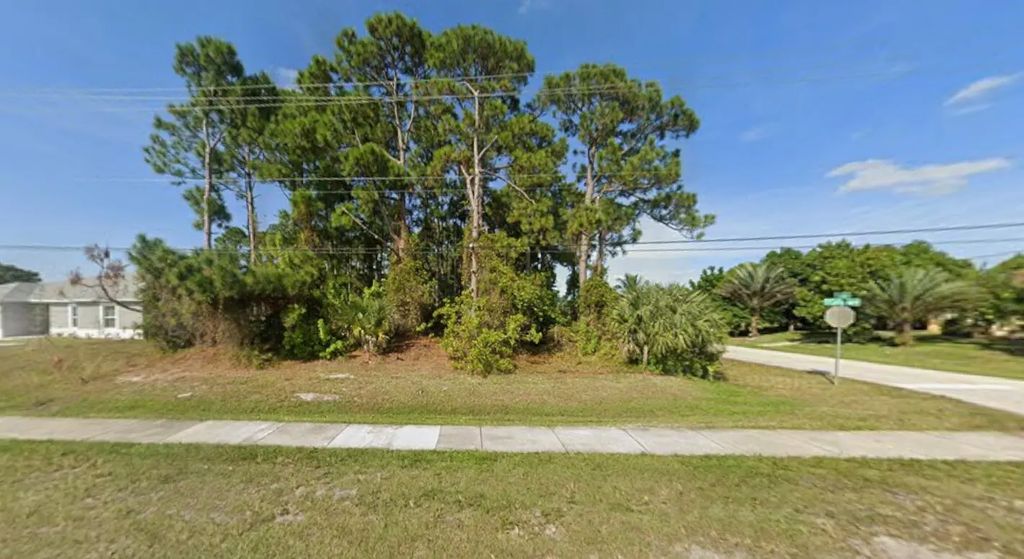 801 Sw California Boulevard, Port St. Lucie