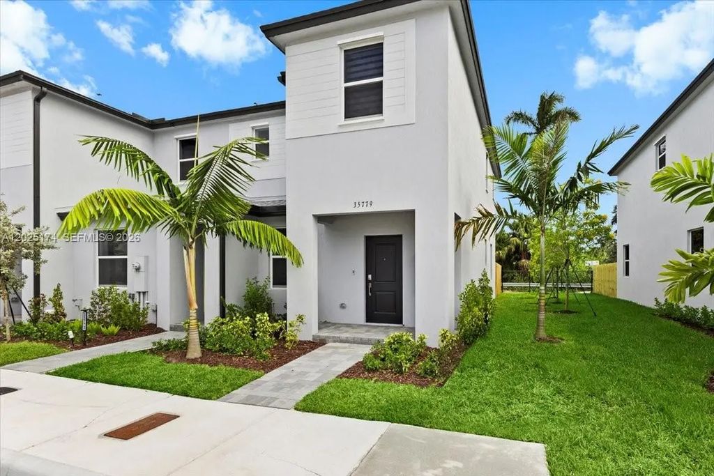 35779 Sw 178th Court, Miami