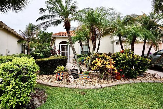 2 of 55 - 407 Nw Granville Street, Port St. Lucie, FL