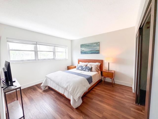 5 of 18 - 1881 Washington Avenue #4a, Miami Beach, FL