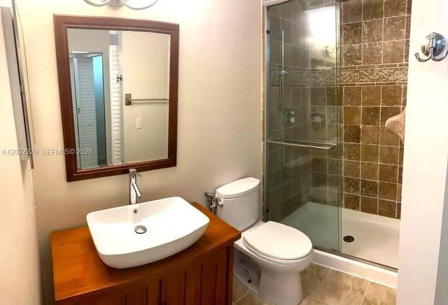 5 of 27 - 125 S Laurel Drive #506, Margate, FL