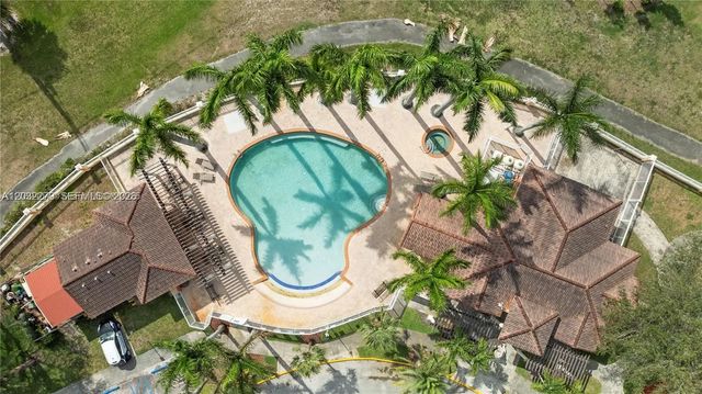 4 of 46 - 17866 Nw 74th Court, Hialeah, FL