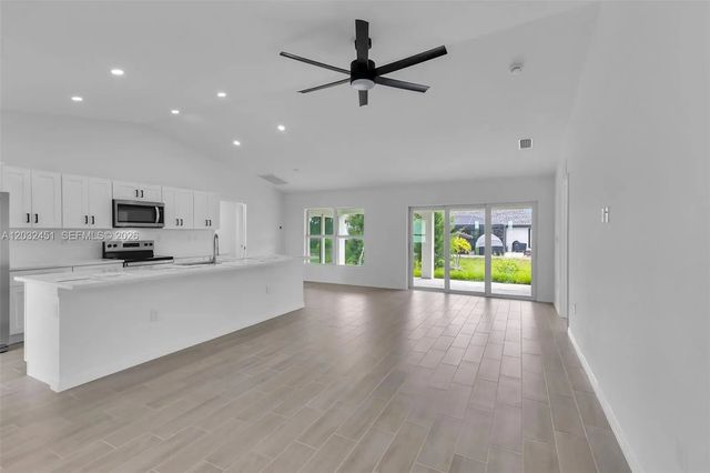 3 of 38 - 2221 Nw 43rd, Cape Coral, FL