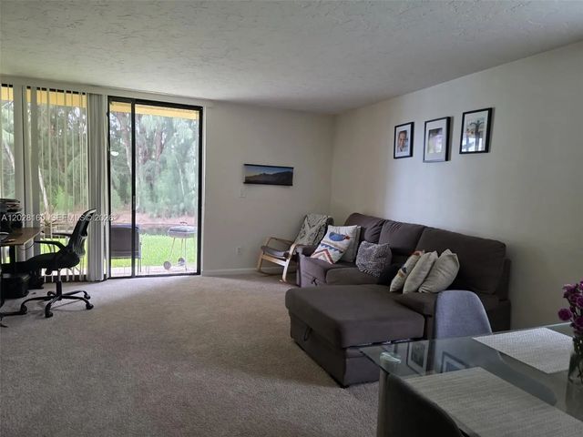 2 of 23 - 450 Commodore Drive #108, Plantation, FL