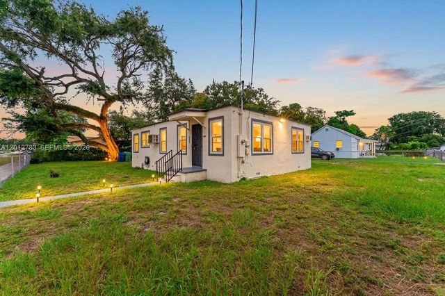 5 of 53 - 9301 Nw 20th Avenue, Miami, FL