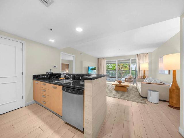 4 of 26 - 505 N Fort Lauderdale Beach Boulevard ##221, Fort Lauderdale, FL