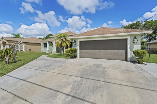 2 of 44 - 5514 Nw West Lundy Circle, Port St. Lucie, FL