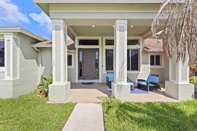 4 of 44 - 5514 Nw West Lundy Circle, Port St. Lucie, FL
