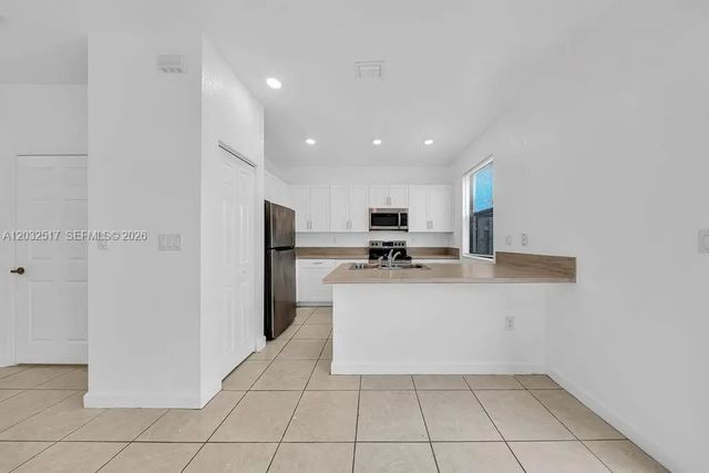 5 of 19 - 23130 Sw 127th Court, Miami, FL