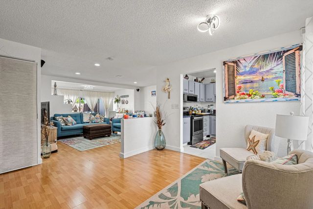 5 of 21 - 2361 Sw 70th Avenue #47, Davie, FL