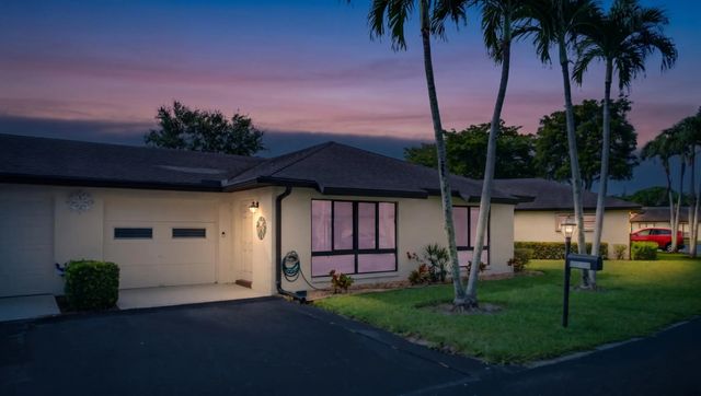 4854 Equestrian Circle #apt B, Boynton Beach
