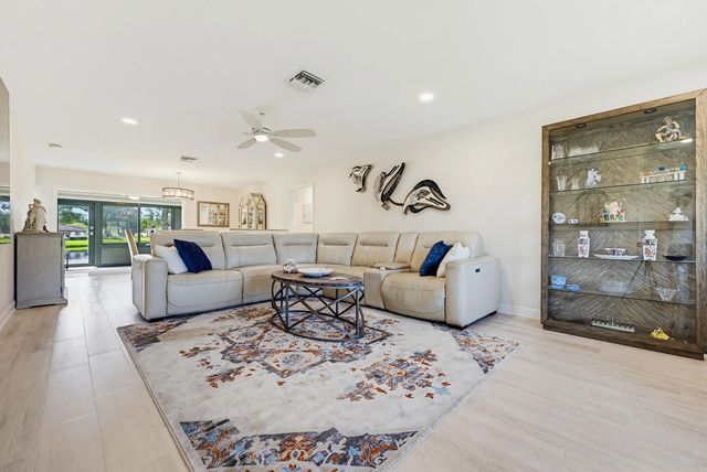 5 of 41 - 4854 Equestrian Circle #apt B, Boynton Beach, FL