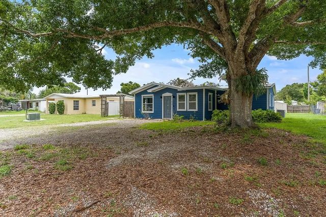 2 of 29 - 926 37th Avenue, Vero Beach, FL