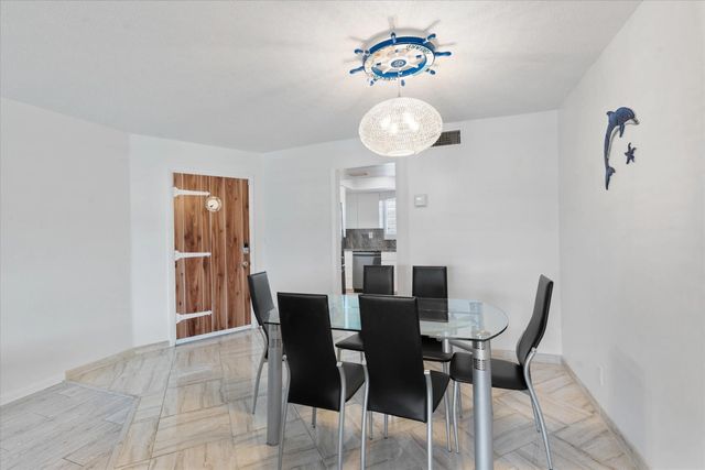 3 of 30 - 117 Lehane Terrace #210, North Palm Beach, FL