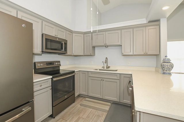 2640 Se Tropical East Circle, Port St. Lucie